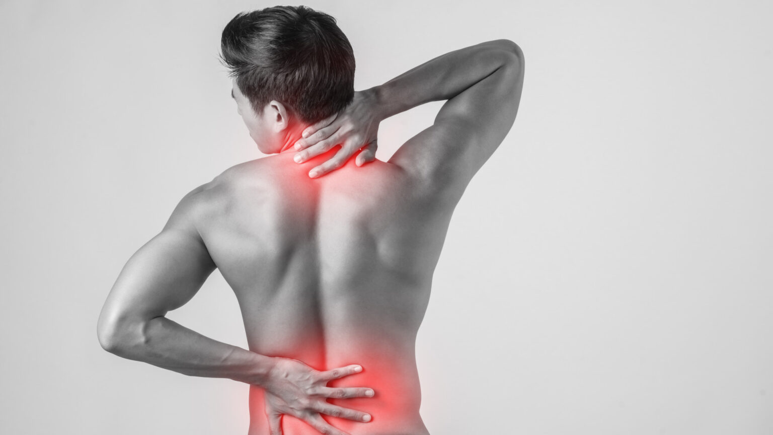 Douleur au milieu du dos et gêne respiratoire : quand consulter et comment être remboursé ?