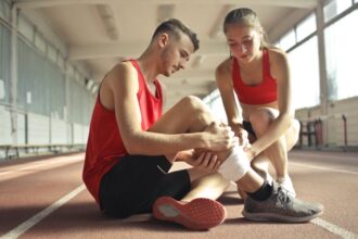 produits pour soulager les douleurs des pieds chez les hommes 1